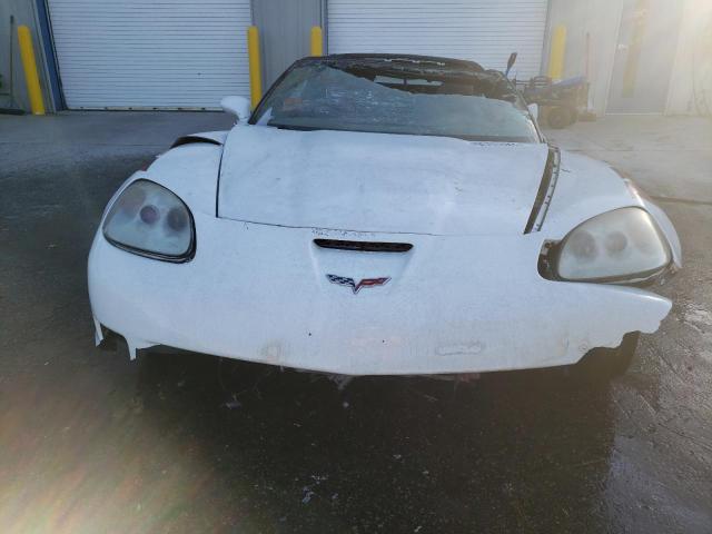 1G1YU2DW5A5102005 - 2010 CHEVROLET CORVETTE GRAND SPORT WHITE photo 5