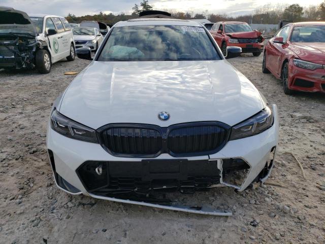 3MW89FF08P8D26838 - 2023 BMW 330XI WHITE photo 5