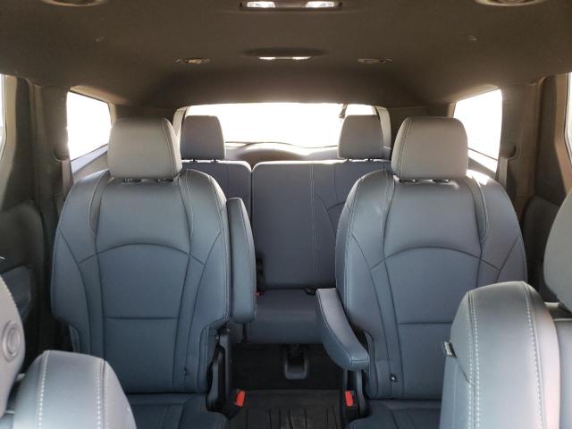 5GAEVAKW7NJ164041 - 2022 BUICK ENCLAVE ESSENCE 红色 照片 10