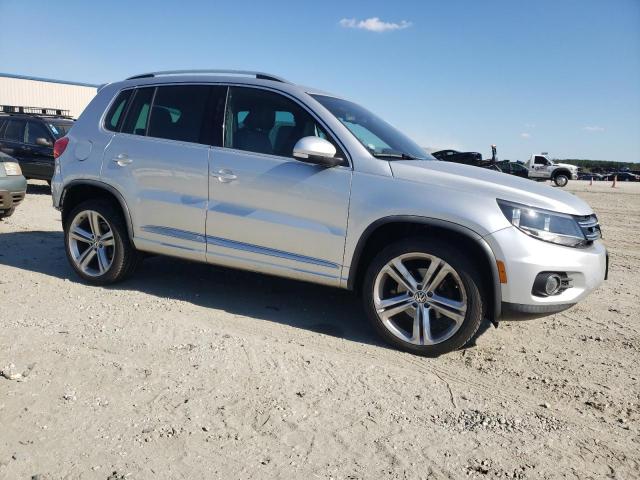 WVGAV7AXXGW057951 - 2016 VOLKSWAGEN TIGUAN S SILVER photo 4