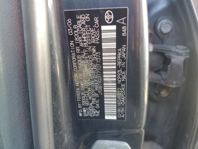 JTDBT923171017373 - 2007 TOYOTA YARIS GRAY photo 12