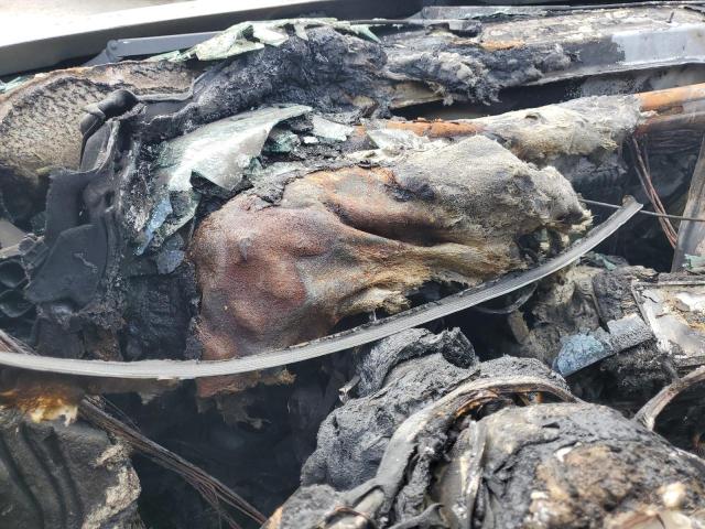 1VWDT7A38HC055880 - 2017 VOLKSWAGEN PASSAT R-LINE Gümüş foto 9