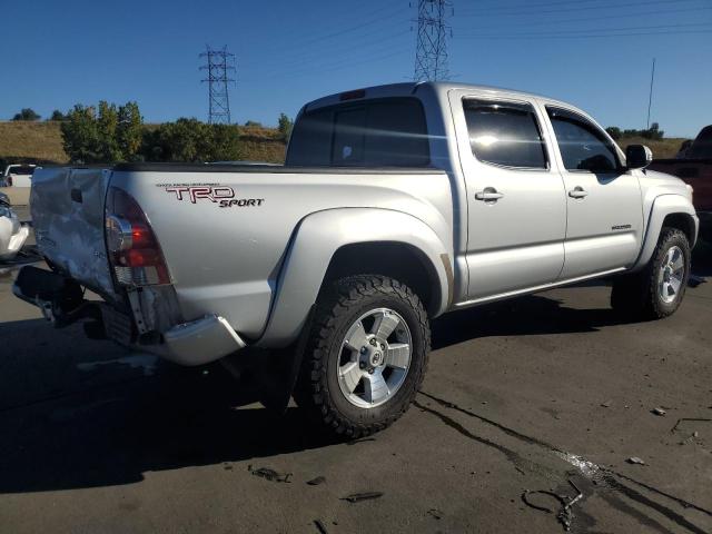 3TMJU4GN1DM146122 - 2013 TOYOTA TACOMA DOUBLE CAB PRERUNNER SILVER photo 3