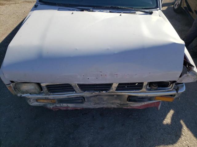 1N6SD11S9TC342551 - 1996 NISSAN TRUCK BASE SILVER photo 11