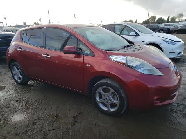 JN1AZ0CP7BT004182 - 2011 NISSAN LEAF SV RED photo 4