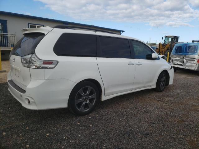 5TDXZ3DC5KS006354 - 2019 TOYOTA SIENNA SE WHITE photo 3