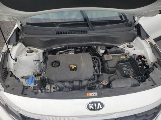 KNDEPCAA8M7165981 - 2021 KIA SELTOS LX WHITE photo 12