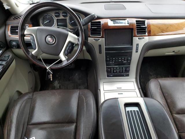 1GYS4KEF3DR195500 - 2013 CADILLAC ESCALADE ESV PLATINUM თეთრი ფოტო 8