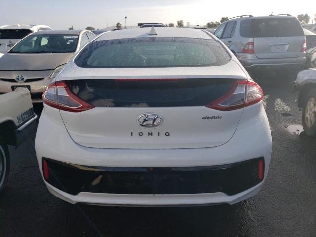 KMHC75LH1KU050114 - 2019 HYUNDAI IONIQ WHITE photo 6