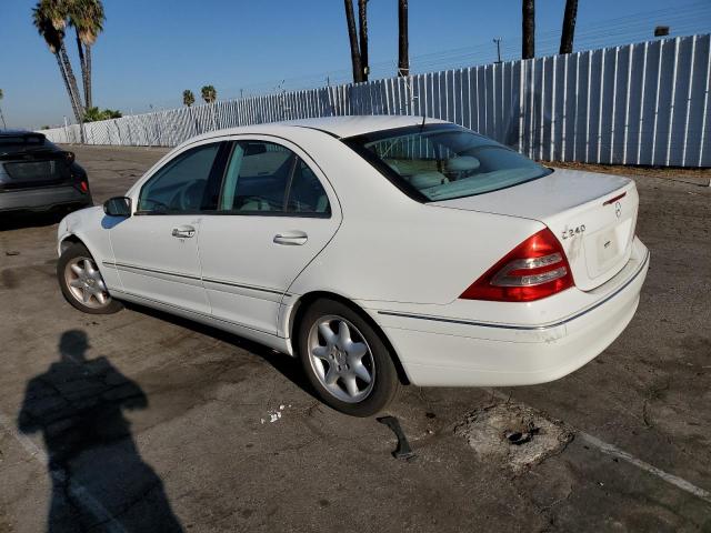 WDBRF61J52F253491 - 2002 MERCEDES-BENZ C 240 WHITE photo 2