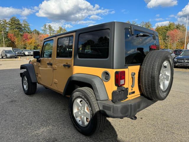 1C4BJWDG0EL183339 - 2014 JEEP WRANGLER U SPORT ORANGE photo 3