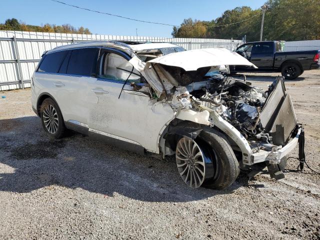 5LM5J7WC3NGL16626 - 2022 LINCOLN AVIATOR RESERVE WHITE photo 4