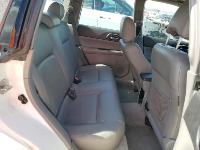 JF1SG65604H757353 - 2004 SUBARU FORESTER 2.5XS Белый фото 11