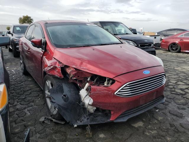 1FADP3J22FL288020 - 2015 FORD FOCUS TITANIUM RED photo 4