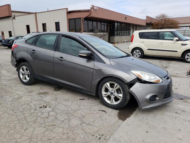 1FADP3F22DL351087 - 2013 FORD FOCUS SE CHARCOAL photo 4