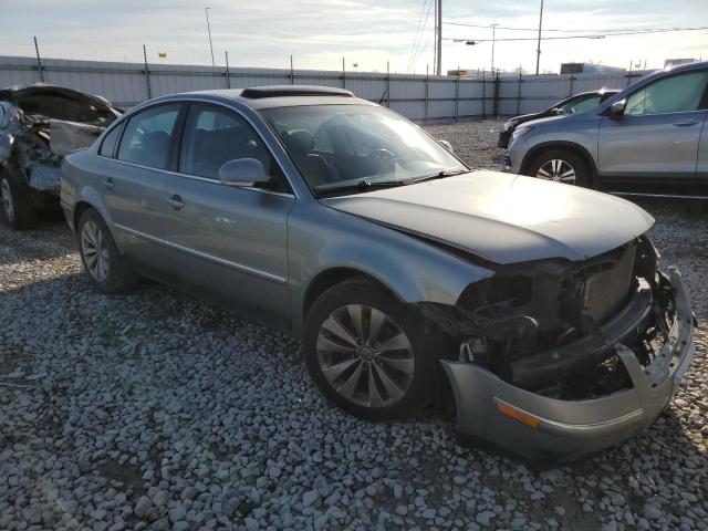 WVWAD63B15P057055 - 2005 VOLKSWAGEN PASSAT GLS GRAY photo 4