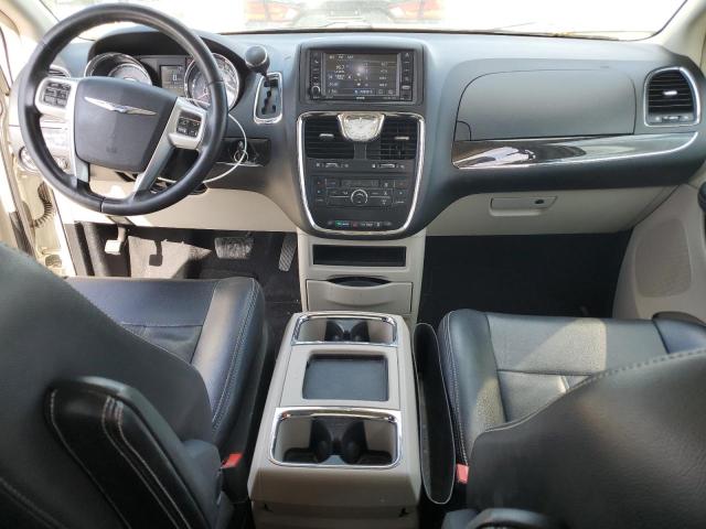 2C4RC1BG5DR638349 - 2013 CHRYSLER TOWN & COU TOURING 白色 照片 8