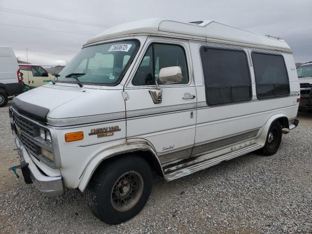 1GBEG25K2RF184153 - 1994 CHEVROLET G20 WHITE photo 1