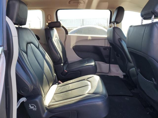 2C4RC1BG5HR539911 - 2017 CHRYSLER PACIFICA TOURING L GRAY photo 11