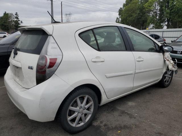 JTDKDTB37D1042994 - 2013 TOYOTA PRIUS C WHITE photo 3