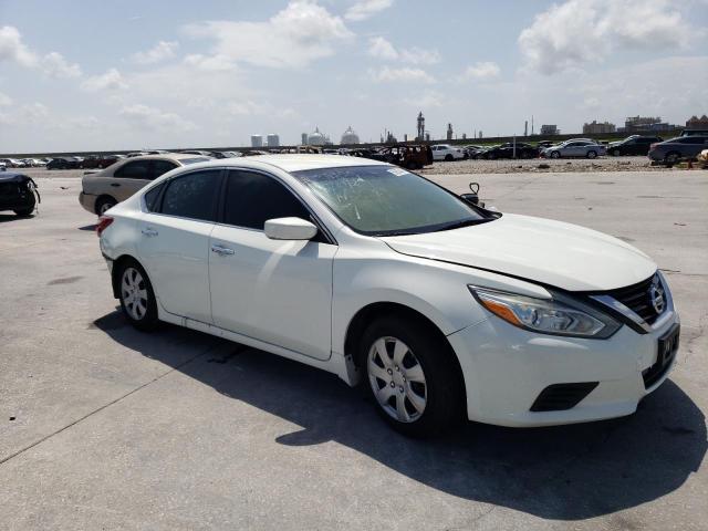 1N4AL3AP1JC140699 - 2018 NISSAN ALTIMA 2.5 WHITE photo 4