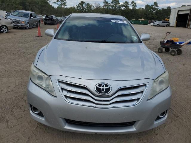 4T1BF3EK9BU771244 - 2011 TOYOTA CAMRY BASE SILVER photo 5