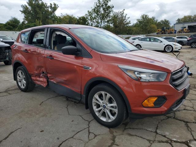 1FMCU0F75KUB53356 - 2019 FORD ESCAPE S ORANGE photo 4