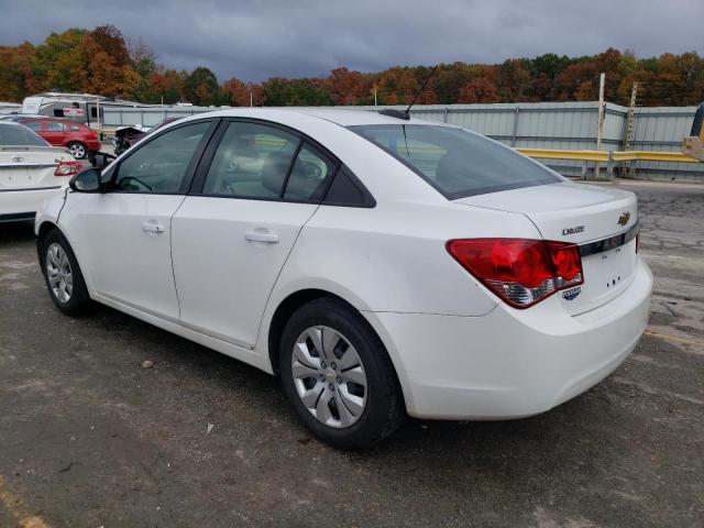 1G1PA5SHXF7296312 - 2015 CHEVROLET CRUZE LS WHITE photo 2