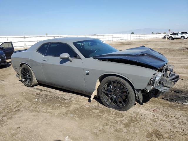 2C3CDZFJ5JH328375 - 2018 DODGE CHALLENGER R/T 392 GRAY photo 4