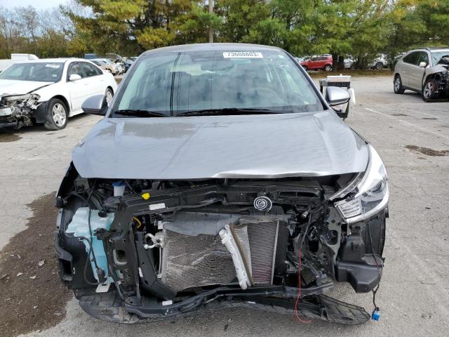 3KPA24AD4NE458288 - 2022 KIA RIO LX SILVER photo 5