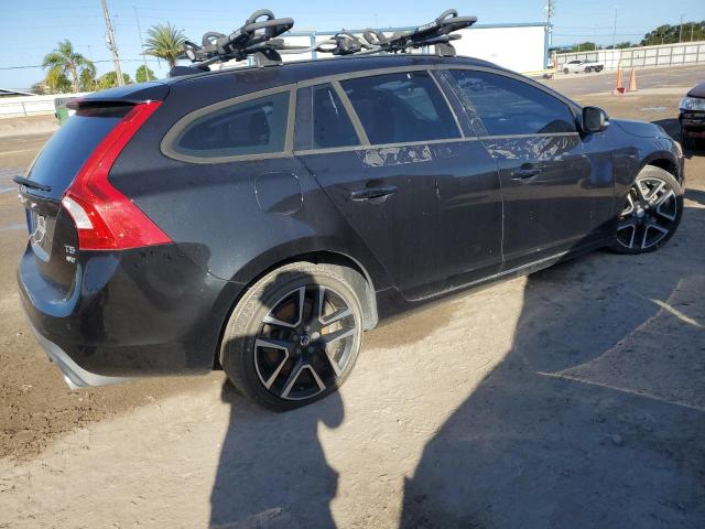 YV140MSL6J2410527 - 2018 VOLVO V60 T5 DYNAMIC BLACK photo 3