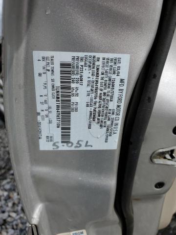 1LNHM81W64Y657106 - 2004 LINCOLN TOWN CAR EXECUTIVE SILVER photo 13