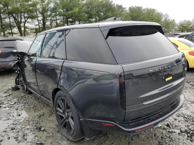 SALKP9E7XPA030151 - 2023 LAND ROVER RANGE ROVE SE BLACK photo 2