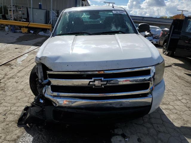 2GCEC13C171686976 - 2007 CHEVROLET SILVERADO C1500 CREW CAB WHITE photo 5