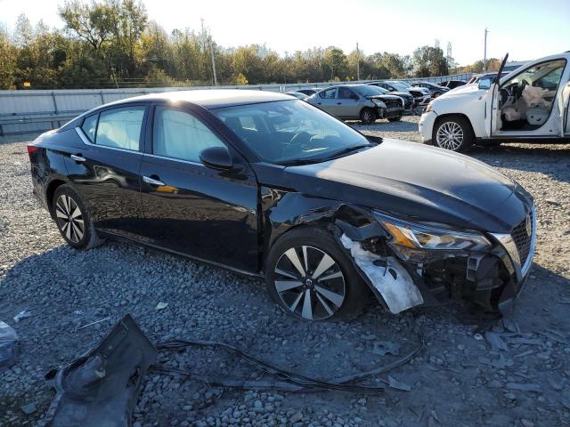 1N4BL4DV1NN345647 - 2022 NISSAN ALTIMA SV BLACK photo 4