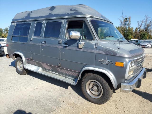 1GBEG25K5RF123489 - 1994 CHEVROLET G20 GRAY photo 4