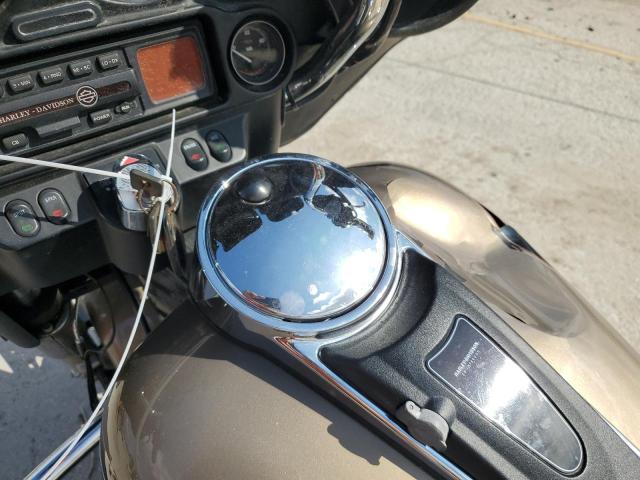 1HD1FCW144Y609750 - 2004 HARLEY-DAVIDSON FLHTCUI 棕色 照片 8