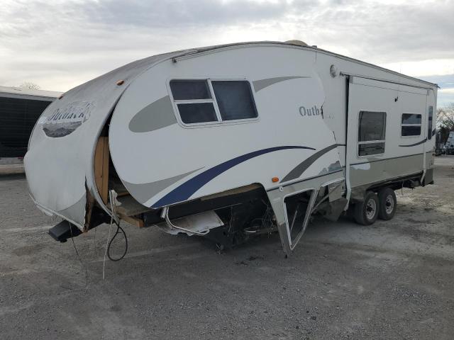 4YDF28F224J909222 - 2004 OUTB TRAVEL TRL WHITE photo 2