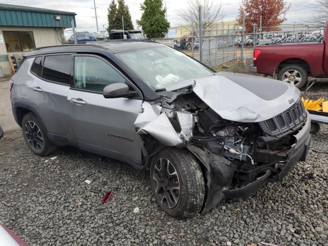 3C4NJDDB4LT189572 - 2020 JEEP COMPASS TRAILHAWK SILVER photo 4