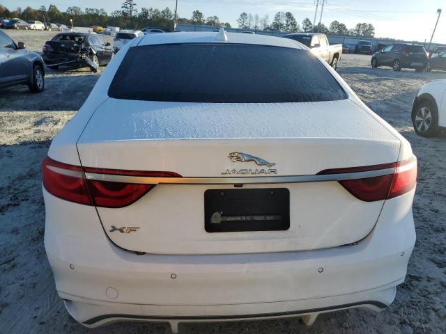 SAJBG4FXXNCY91406 - 2022 JAGUAR XF SE WHITE photo 6