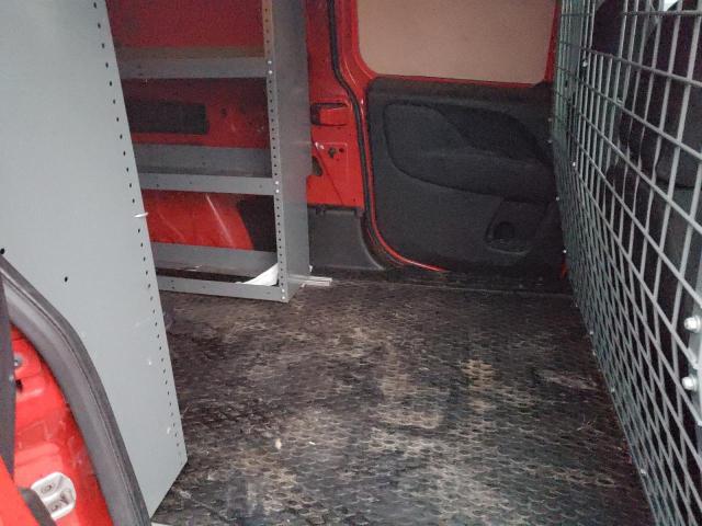 ZFBERFAT7G6B06661 - 2016 RAM PROMASTER Qırmızı foto 11