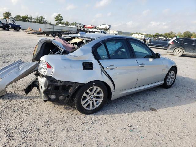 WBAPH77539NM27767 - 2009 BMW 328 I SILVER photo 3