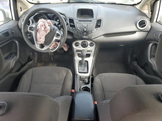 3FADP4BJ3KM131388 - 2019 FORD FIESTA SE WHITE photo 8