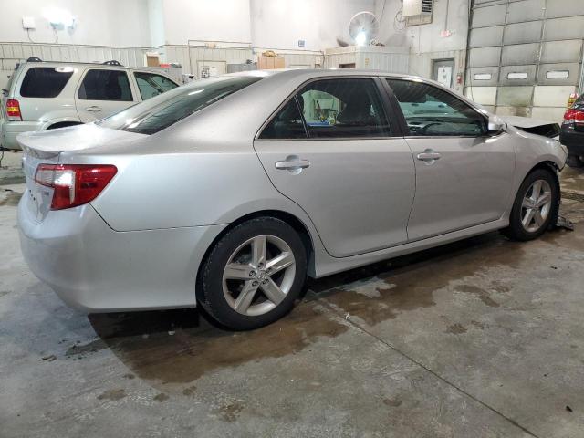 4T1BF1FK0EU775299 - 2014 TOYOTA CAMRY L SILVER photo 3