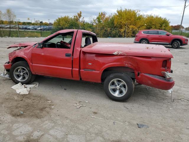 1GCCS14H638122073 - 2003 CHEVROLET S TRUCK S10 RED photo 2