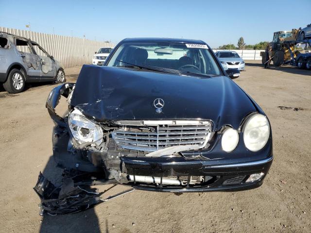 WDBUF70J13A262155 - 2003 MERCEDES-BENZ E 500 BLACK photo 5