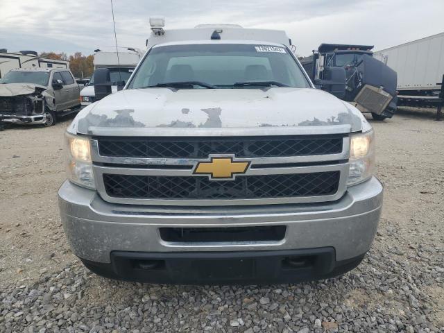 1GB3KZCG7CF206877 - 2012 CHEVROLET SILVERADO K3500 WHITE photo 5