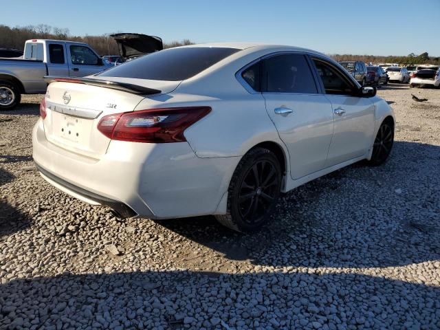 1N4AL3AP8HC289315 - 2017 NISSAN ALTIMA 2.5 WHITE photo 3