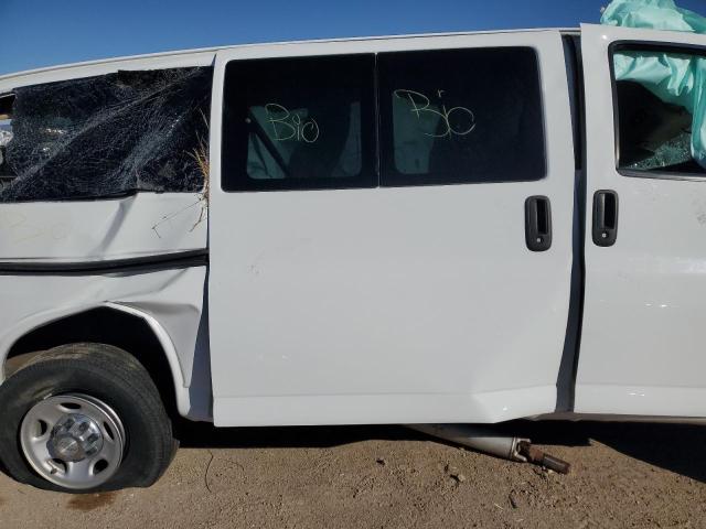 1GAZGMFG7H1182809 - 2017 CHEVROLET EXPRESS G3 LT WHITE photo 11