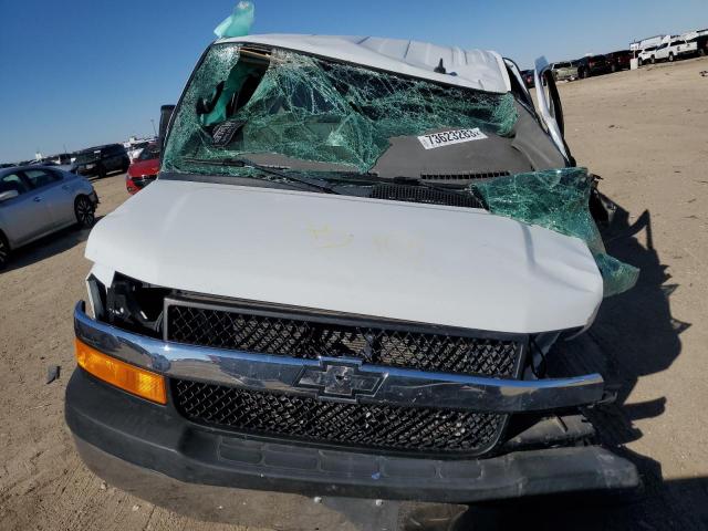 1GAZGMFG7H1182809 - 2017 CHEVROLET EXPRESS G3 LT WHITE photo 5